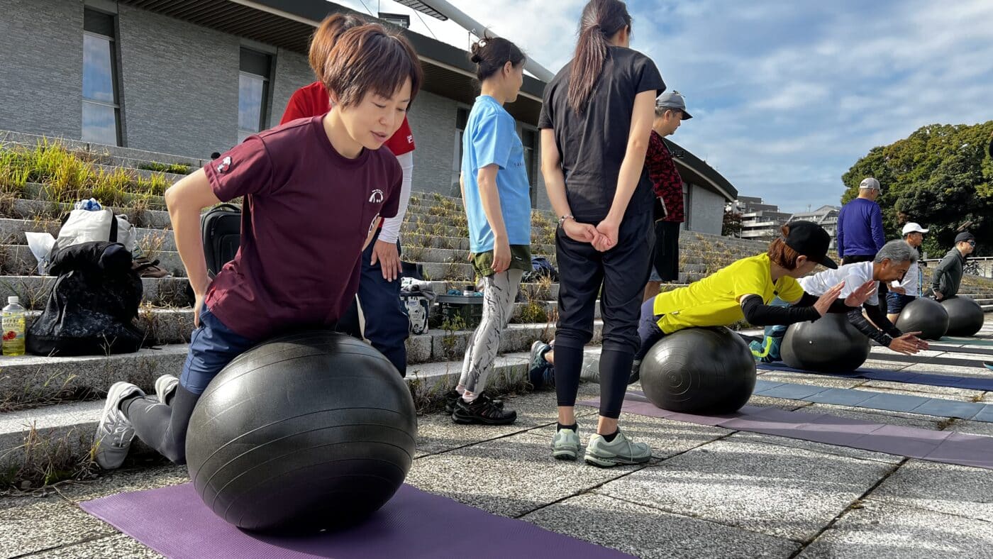 スキーオフトレ、バランスボール